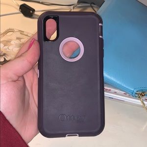 Otter box iPhone X phone case